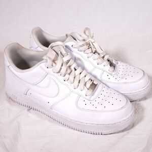 Nike Air Force 1 Low White Leather Lace Up Breathable Mens Sneakers Clean 9.5